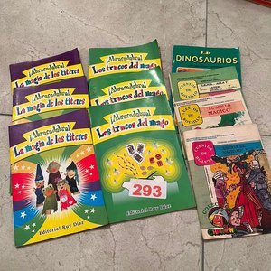 Lote siguiente: Lote de Revistas y Fascículos Infantiles: ¡Abran Cadabra!, Dinosaurios, El Mago y Más