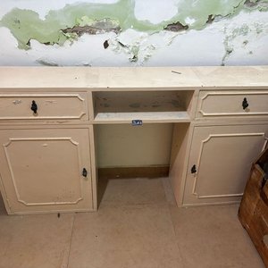 Lote anterior: Aparador o Bajomesada de Madera con Puertas y Cajones