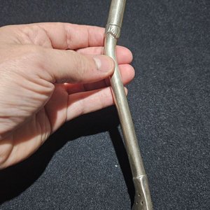Bombilla Curva de Plata con Detalles Labrados - imagen 11