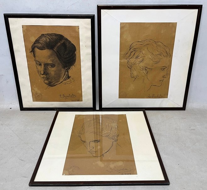 Lote siguiente: L. Ricobaldi "Retratos" - Cuatro retratos enmarcados de una mujer