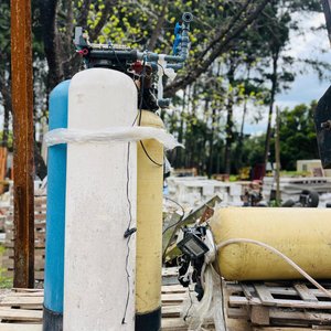 Lote de 5 Tubos Ablandadores de Agua con Controles - imagen 1