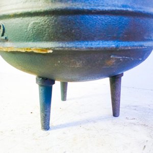 Olla de Hierro Fundido con Tapa y 3 Patas - 5 Litros - imagen 4