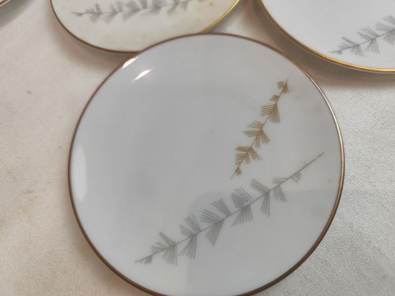 Platos de porcelana HUTSCHENREUTHER, excelente condición - imagen 3
