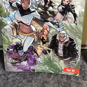 Libro de Historietas "Extraordinarios X-Men" Vol. 1 Marvel Comics - imagen 4