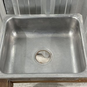 Lote siguiente: Fregadero de Acero Inoxidable con Cuba Única