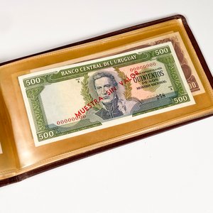Álbum con Billetes del Banco Central del Uruguay - imagen 5