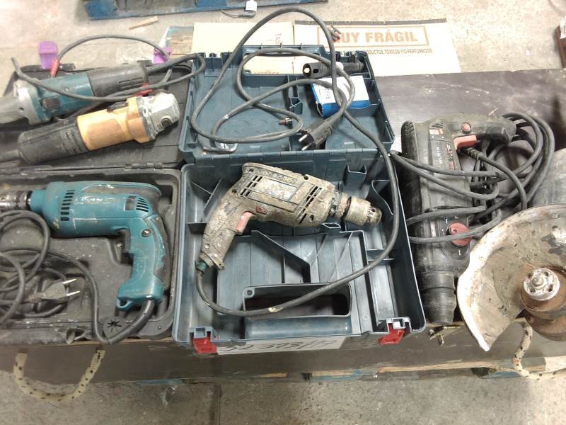 Lote de 6 Herramientas Eléctricas: Taladros y Amoladoras Usadas