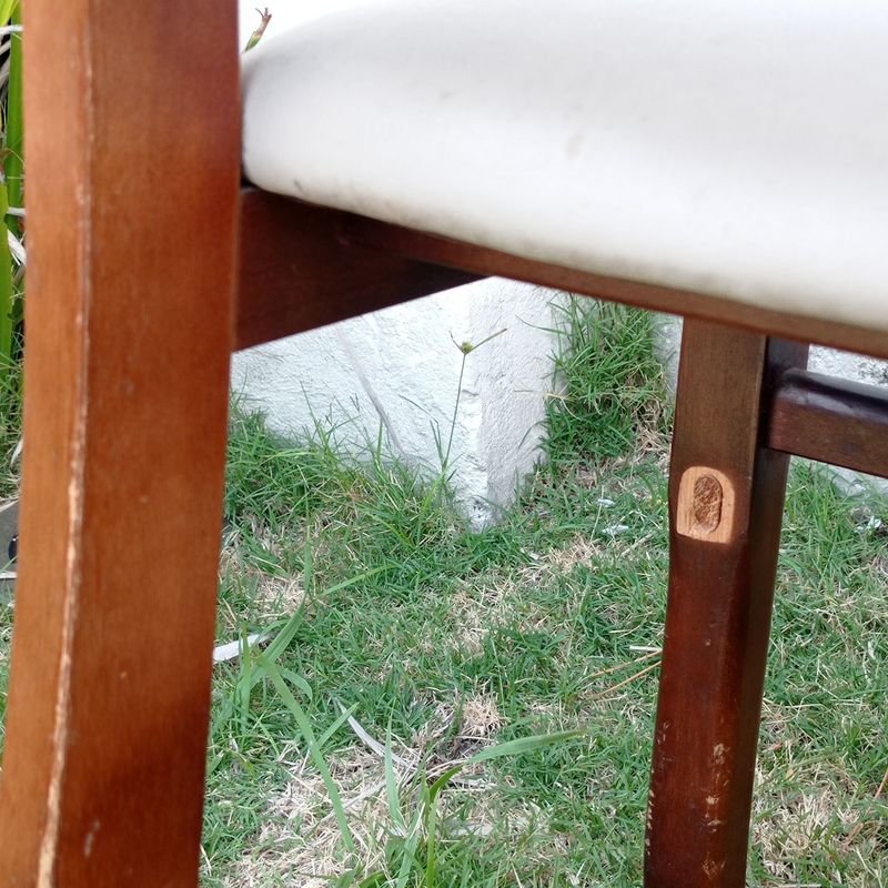 Cuatro sillas de bar de Delfino Álvarez - imagen 6