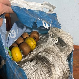 Lote siguiente: Trasmallo de Pesca con Flotadores