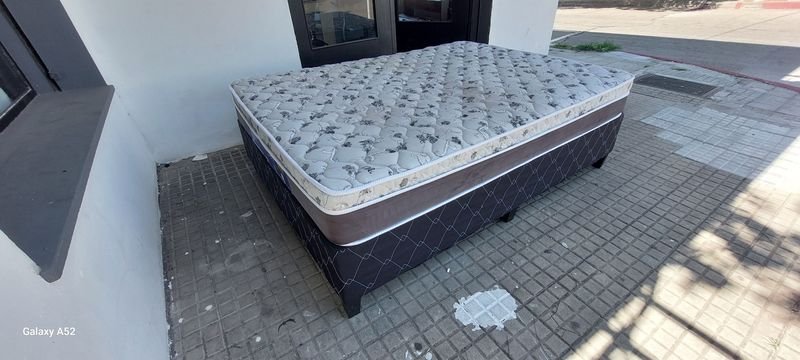Camas de dos plazas en buen estado - imagen 4