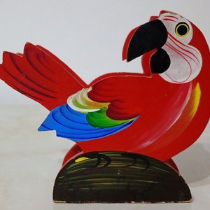 Porta-servilletas Decorativo de Madera Pintado a Mano con Forma de Guacamayo Rojo - imagen 3