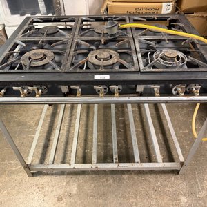 Lote anterior: Anafe Industrial de 6 Fuegos Marca Venax con Faltante