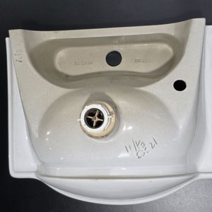 Pileta Lavatorio Ferrum Blanca Esmaltada 38x48cm - imagen 4