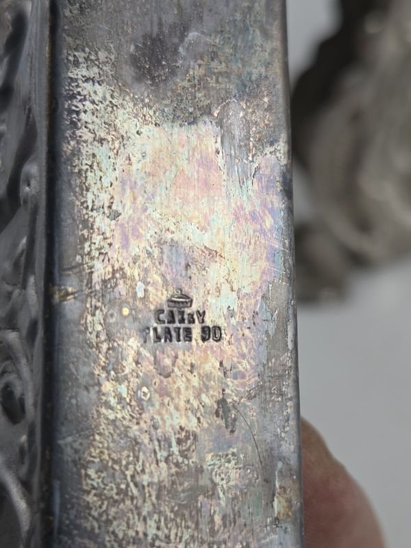 Par de servilleteros, tetera y azucarero en platina antigua - imagen 7