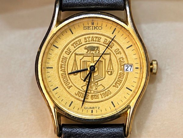 Reloj Seiko Quartz Conmemorativo "State Bar of California" 1990