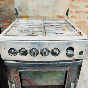 Lote de 2 Cocinas: ROLET y JAMES con Válvula - imagen 2