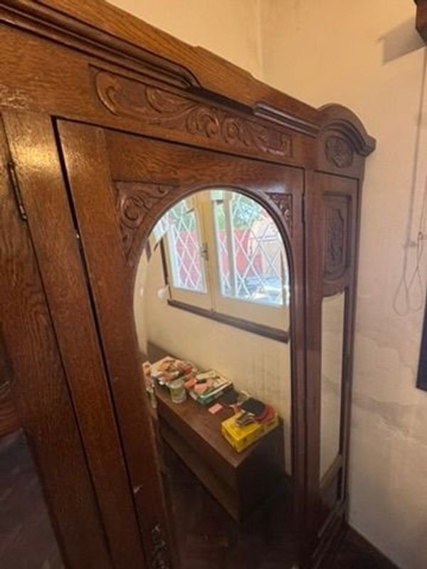 Ropero en roble de excelente calidad en muy buen estado - imagen 7