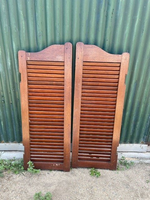 Lote siguiente: Puertas vaqueras antiguas para decoración