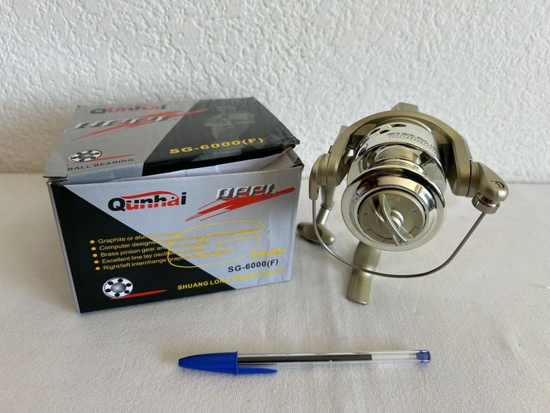 Lote anterior: Reel de pesca nuevo y accesorios