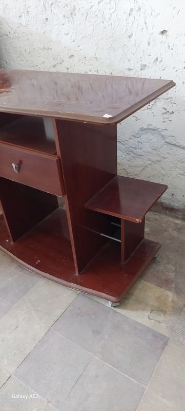 TV rack de MDF en madera con estante - imagen 3
