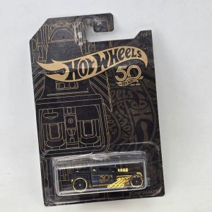 Hot Wheels "Bone Shaker" 50 Aniversario Edición Limitada - imagen 1