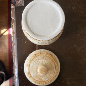 Caramelera Rústica de Cerámica con Tapa - imagen 6