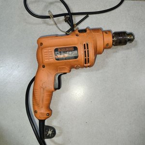 Taladro Black+Decker TP550-B2C 550W Usado - imagen 2