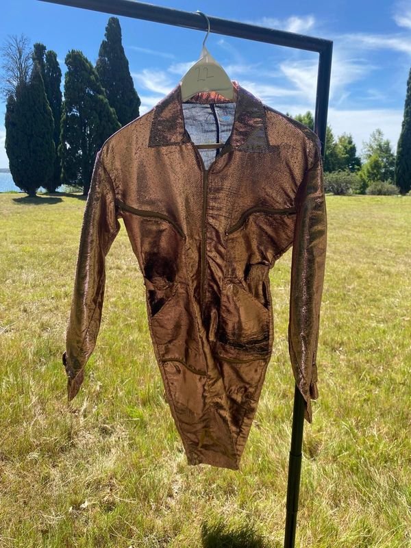 Item 892658 - Image 0