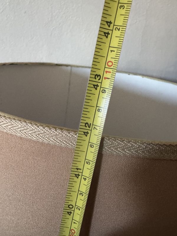 Lámpara de mesa en madera con pantalla de papel - imagen 6