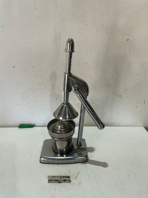 Item 27339 - Image 0