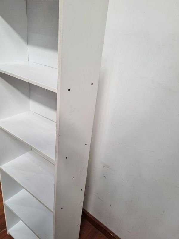 Estantería blanca de madera para hogar - imagen 2