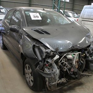Lote siguiente: Peugeot 207 Compact Gris Oscuro con Daños Frontales
