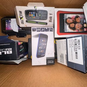 Lote de Celulares Usados con Cajas - imagen 5