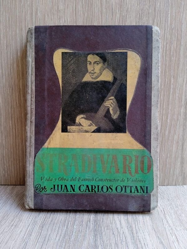 Lote anterior: Libro sobre Stradivarius, constructor de violines