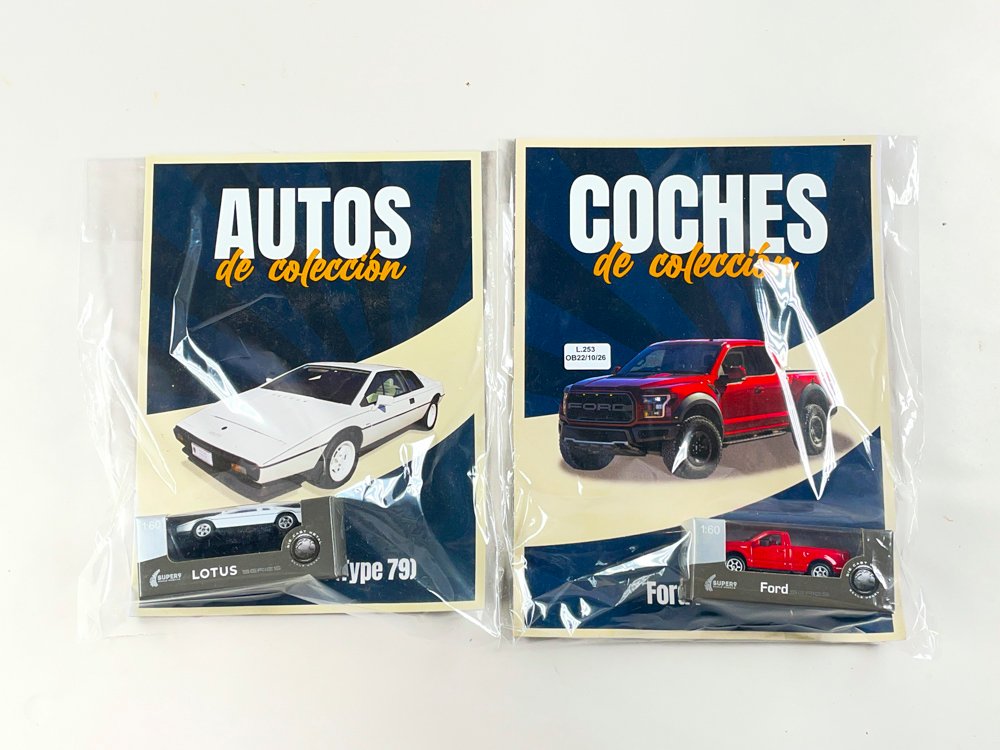 Dos Autos a Escala 1/60: Ford y Lotus