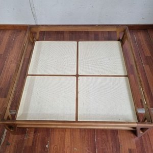 Mesa de Centro Oriental Madera Lustrada Base Esterillada - imagen 2
