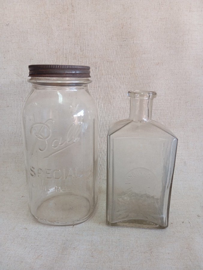 Botellas y frascos antiguos de vidrio - imagen 2