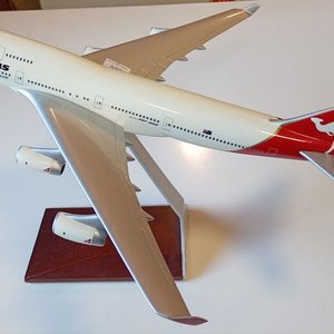 Lote anterior: Maqueta Avión Boeing 747 Qantas Space Models London Resina 1/200 35cm
