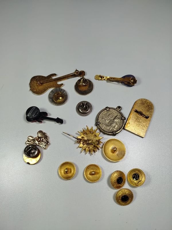 Item 866468 - Image 1