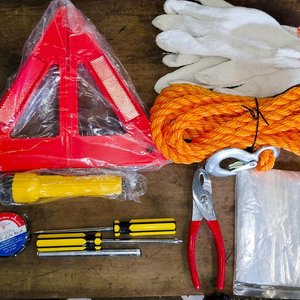 Kit de Auxilio para Auto Completo - imagen 1