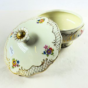 Bombonera de Porcelana Floral con Tapa - Gloria - imagen 4