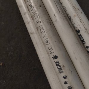 Atado de Tubos PVC Blancos Marca Tigre - imagen 2