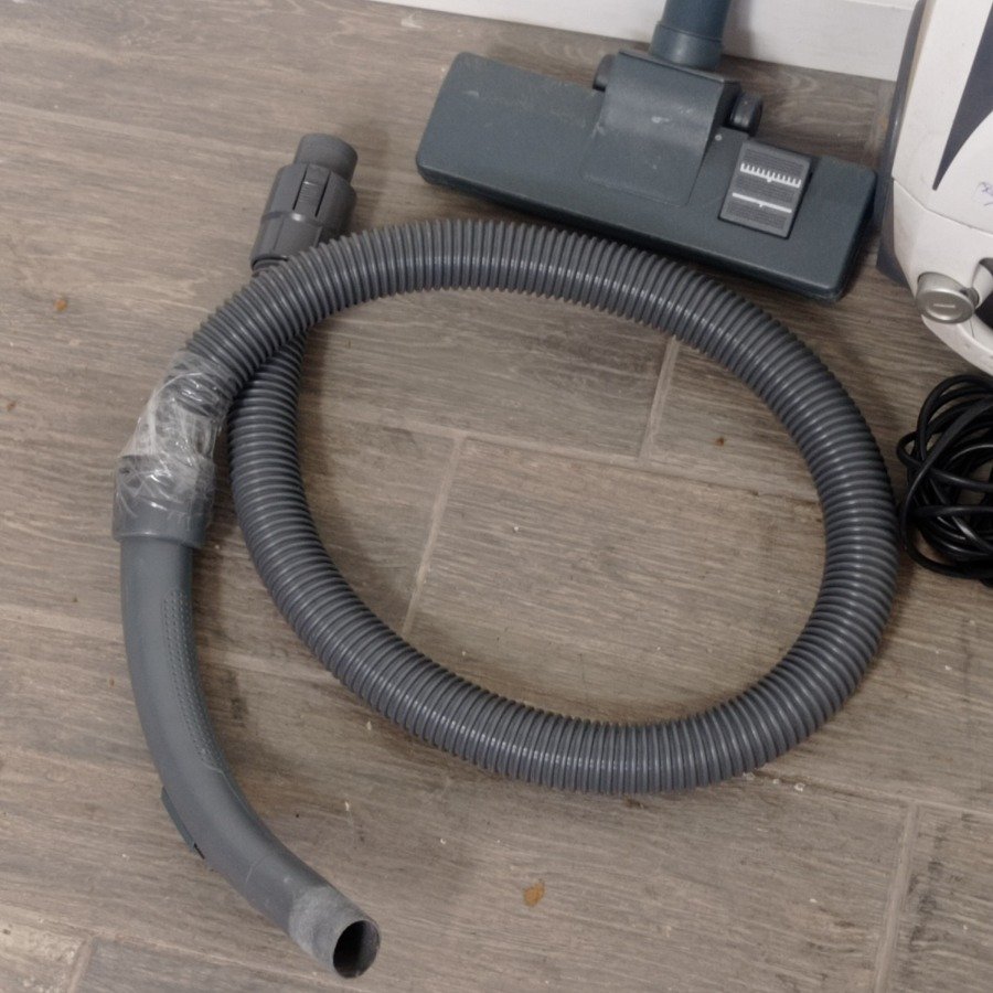 Item 15814 - Image 3