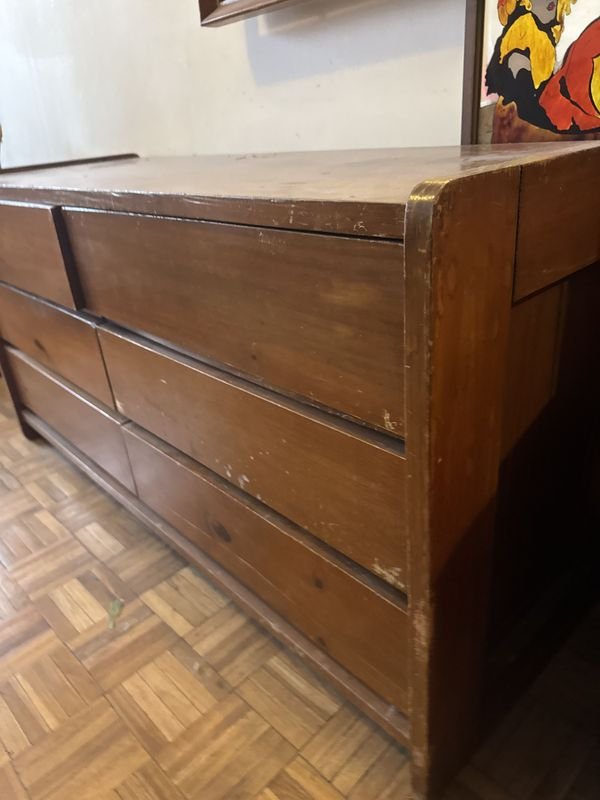 Cajonera en madera maciza con falta de lustre - imagen 3