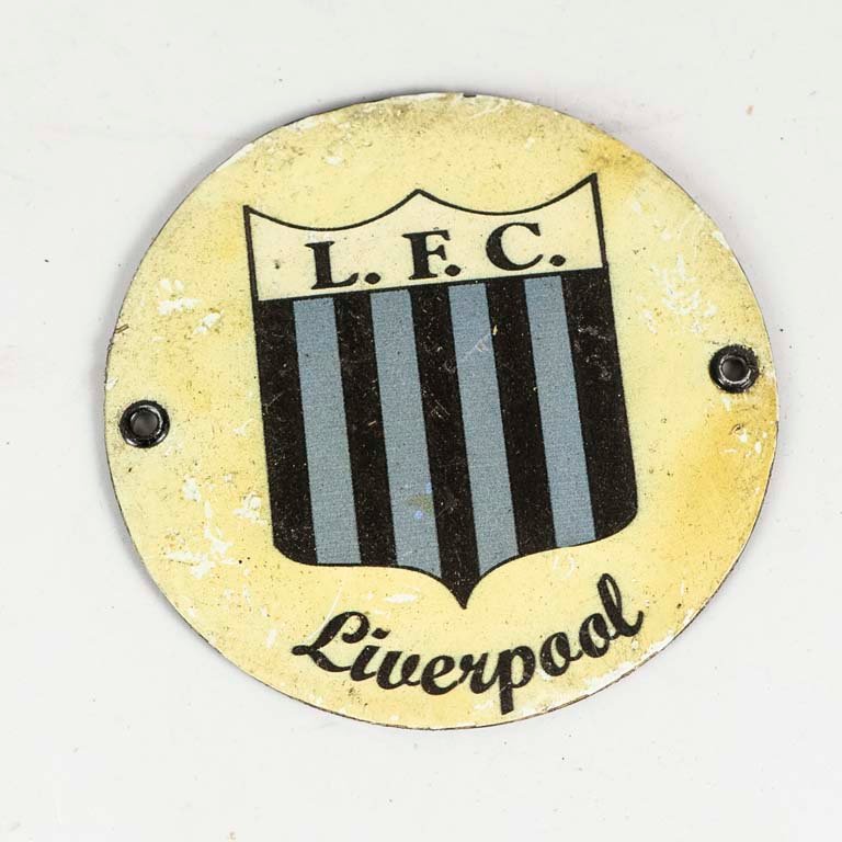 Lote siguiente: Escudo de Liverpool F.C. litografiado