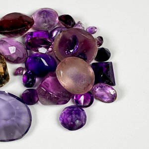 Lote de Piedras Amatistas y Cuarzo Ahumado Talla Mixta - imagen 4