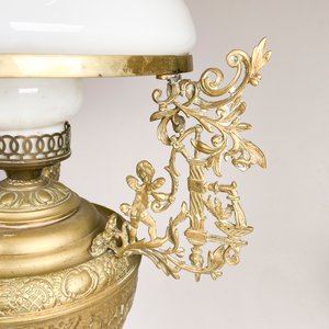 Lámpara de Bronce Labrada con Depósito y Asas Decoradas, Pantalla Opalina - imagen 7