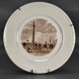 Lote anterior: Plato Decorativo Wedgwood Old London Views Porcelana 26.5cm