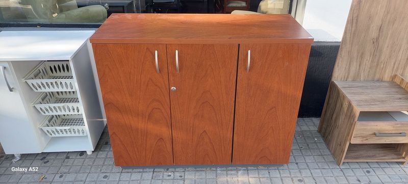 Mueble de oficina en excelente estado - imagen 1