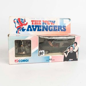 Camioneta Steed´s Range Rover con figura de la serie de TV Los Nuevos Vengadores escala 1/36 colección Corgi en su caja original. - imagen 2